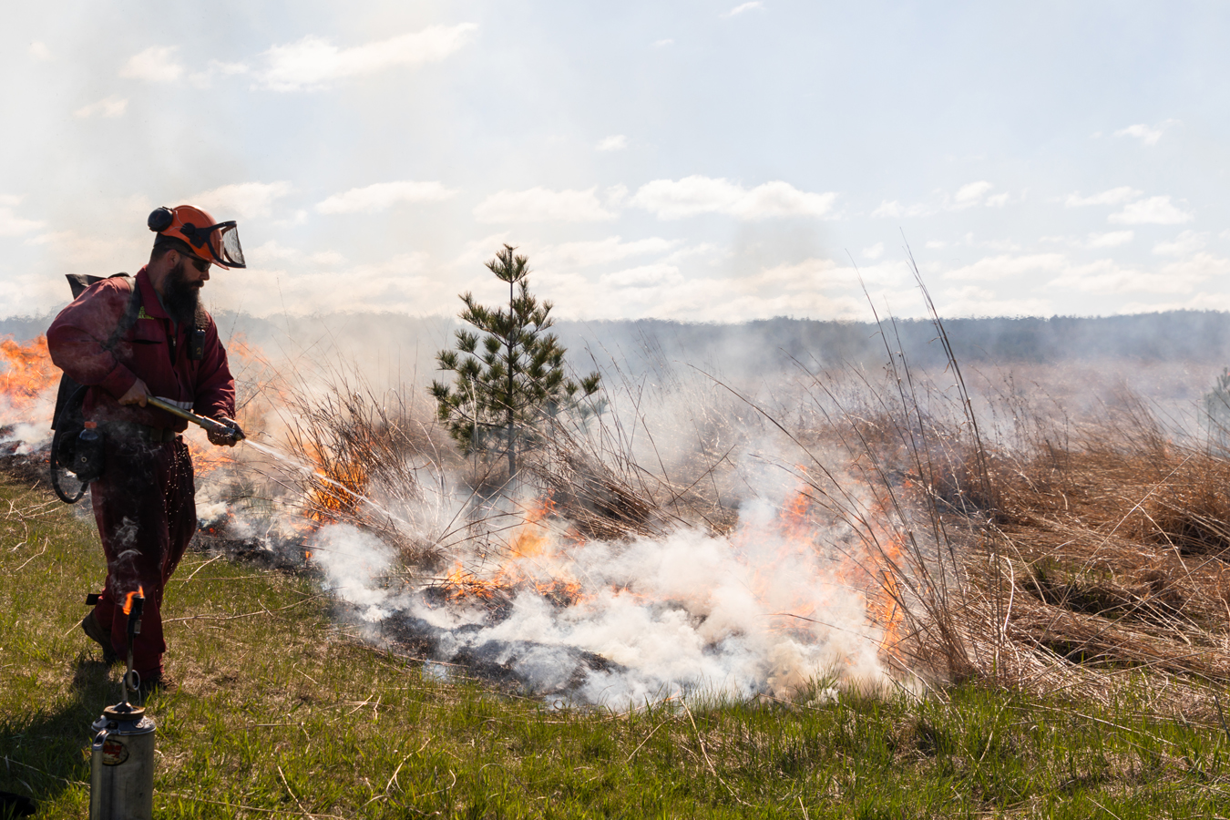 Bendor and Graves starting the controlled burn