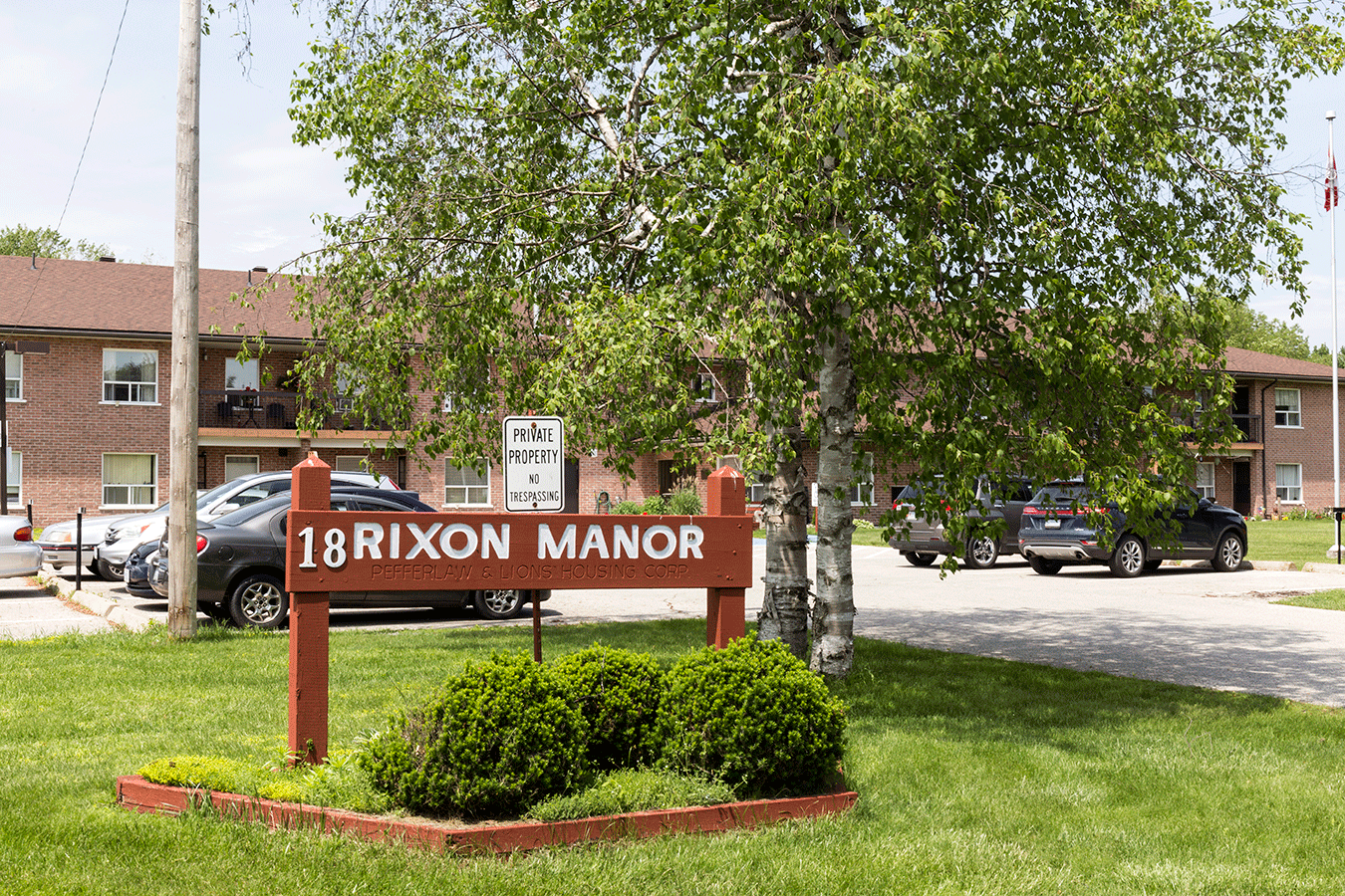 Rixon Manor Image
