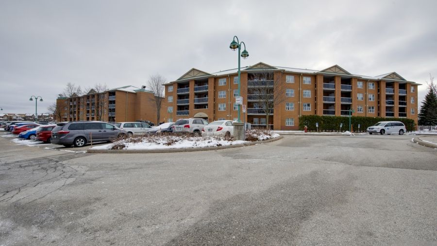 German-Canadian-Housing