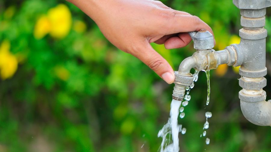 Turning off water tap