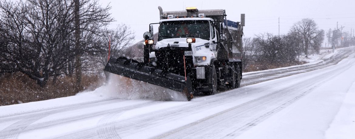 Photo of snow plow